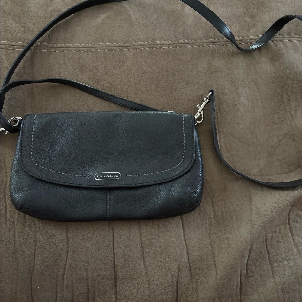 Vintage Coach Black Leather Crossbody Bag